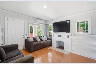 5745 Holway Ct, Oakland, CA 94621 - Photo 4