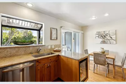 653 Fox Ct, Redwood City, CA 94061 - Photo 10