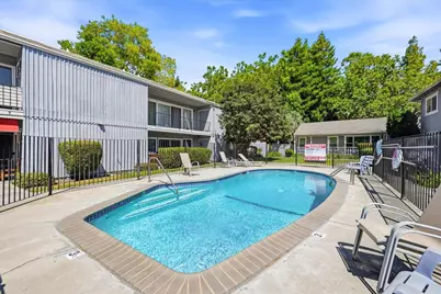 453 N Rengstorff Ave 19, Mountain View, CA 94043 - Photo 52