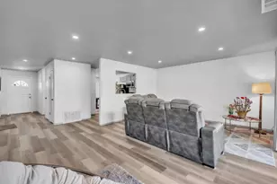 636 Yellowstone Dr, Vacaville, CA 95687 - Photo 12