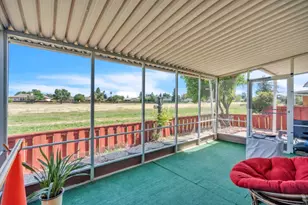 636 Yellowstone Dr, Vacaville, CA 95687 - Photo 16