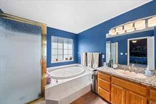 722 St Thomas Pkwy, Redding, CA 96003 - Photo 18