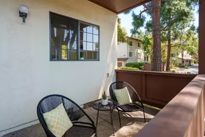 466 Costa Mesa Ter D, Sunnyvale, CA 94085 - Photo 8