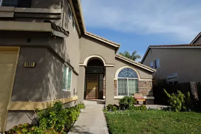 1831 Oakley Ct, Stockton, CA 95206 - Photo 2