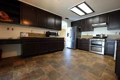 1831 Oakley Ct, Stockton, CA 95206 - Photo 8