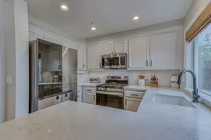 18209 Stonegate Ct, Salinas, CA 93908 - Photo 6