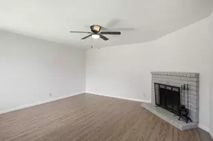 7449 Karlsberg Cir, Stockton, CA 95207 - Photo 6