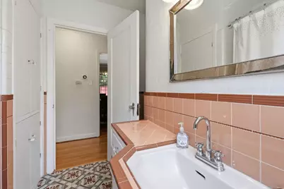 136 W Stadium Dr, Stockton, CA 95204 - Photo 18