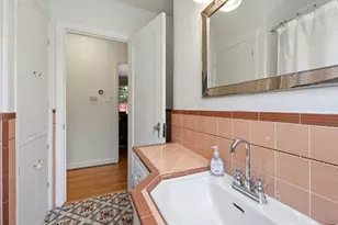 136 W Stadium Dr, Stockton, CA 95204 - Photo 18