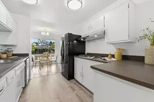 2633 Foster St, San Mateo, CA 94403 - Photo 16