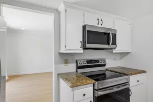 1214 Admiralty Ln, Foster City, CA 94404 - Photo 8