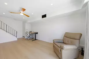 1214 Admiralty Ln, Foster City, CA 94404 - Photo 14