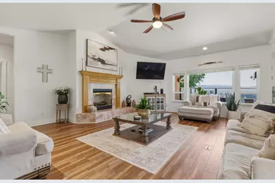 313 Taryn Ct, Hollister, CA 95023 - Photo 12