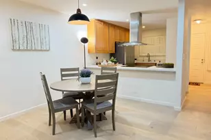 165 Okeefe St 11, Menlo Park, CA 94025 - Photo 2