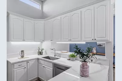 734 Lakewood Dr, Sunnyvale, CA 94089 - Photo 6