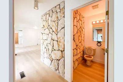 20521 Upper Hillview Dr, Sonora, CA 95370 - Photo 16