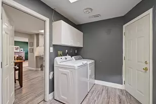 1041 November Dr, Cupertino, CA 95014 - Photo 20