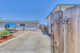 1204 Elm Ave, Seaside, CA 93955 - Photo 32