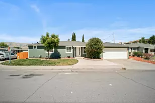 450 Palmer St, Milpitas, CA 95035 - Photo 22