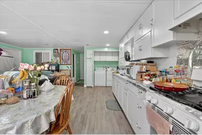 255 E Bolivar 39, Salinas, CA 93906 - Photo 10