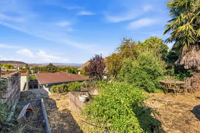 579 Alvarado St, Brisbane, CA 94005 - Photo 28