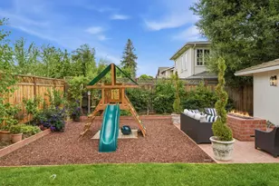 17660 Vista Ave, Monte Sereno, CA 95030 - Photo 46