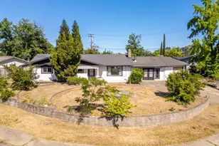 3400 Panorama Dr, Redding, CA 96003 - Photo 1