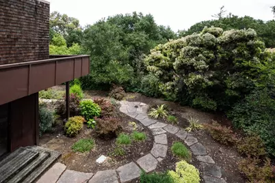 706 Tolman Dr, Stanford, CA 94305 - Photo 18