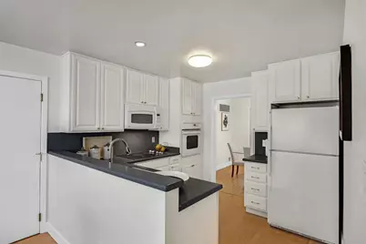 350 Ludeman Ln, Millbrae, CA 94030 - Photo 8