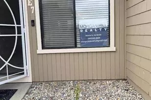 801 Nash Rd E7, Hollister, CA 95023 - Photo 2