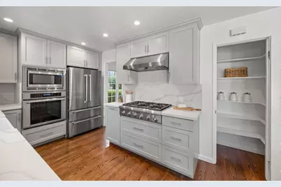 927 Clearfield Dr, Millbrae, CA 94030 - Photo 10