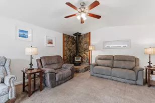 1031 Oak Ave, Moss Beach, CA 94038 - Photo 6