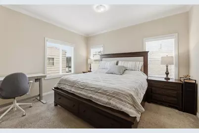 633 Shadow Creek Dr 586, San Jose, CA 95136 - Photo 20
