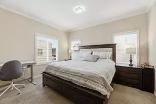 633 Shadow Creek Dr 586, San Jose, CA 95136 - Photo 20