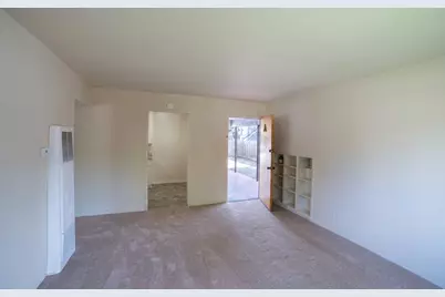 1718 6th Ave, Oakland, CA 94606 - Photo 12