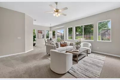 9257 Fosdyke Ct, Sacramento, CA 95829 - Photo 12