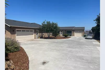 1360 Santa Ana Rd, Hollister, CA 95023 - Photo 10