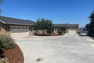 1360 Santa Ana Rd, Hollister, CA 95023 - Photo 10