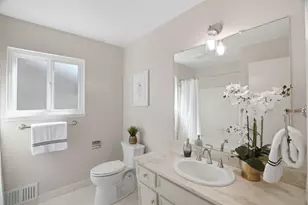 884 Forest Ridge Dr, San Jose, CA 95129 - Photo 16