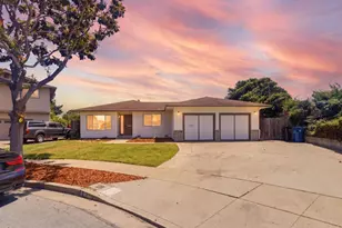 10 St Regis Cir, Salinas, CA 93905 - Photo 1