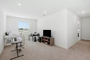 1809 Del Mar Dr, Los Banos, CA 93635 - Photo 16