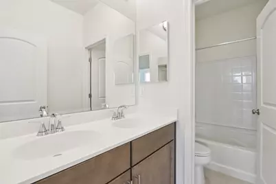 1890 Peony St, Hollister, CA 95023 - Photo 24