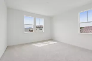 1890 Peony St, Hollister, CA 95023 - Photo 32
