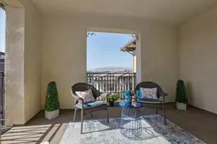 1089 Dewberry Pl 401, San Jose, CA 95131 - Photo 22