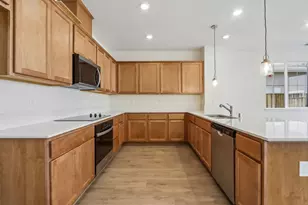 2221 Daisy Dr, Hollister, CA 95023 - Photo 8