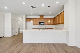 2221 Daisy Dr, Hollister, CA 95023 - Photo 6