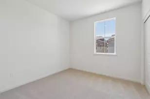 2221 Daisy Dr, Hollister, CA 95023 - Photo 14