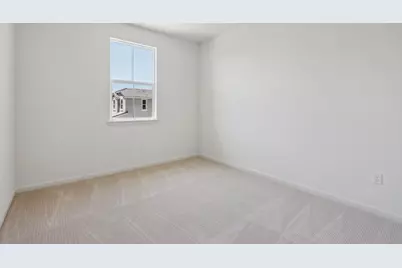 2221 Daisy Dr, Hollister, CA 95023 - Photo 12