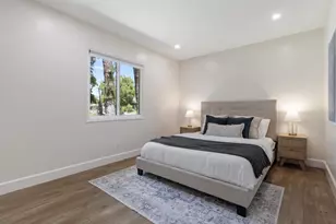 24022 Vanowen St, West Hills, CA 91307 - Photo 22