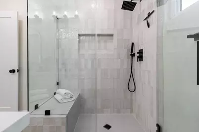 24022 Vanowen St, West Hills, CA 91307 - Photo 26
